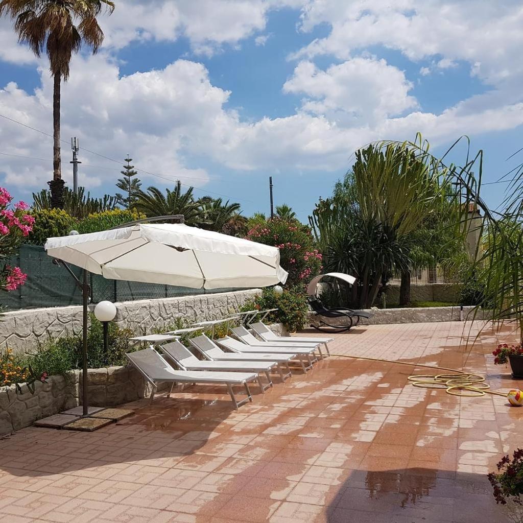 Villa Joel Fontane Bianche Exterior photo